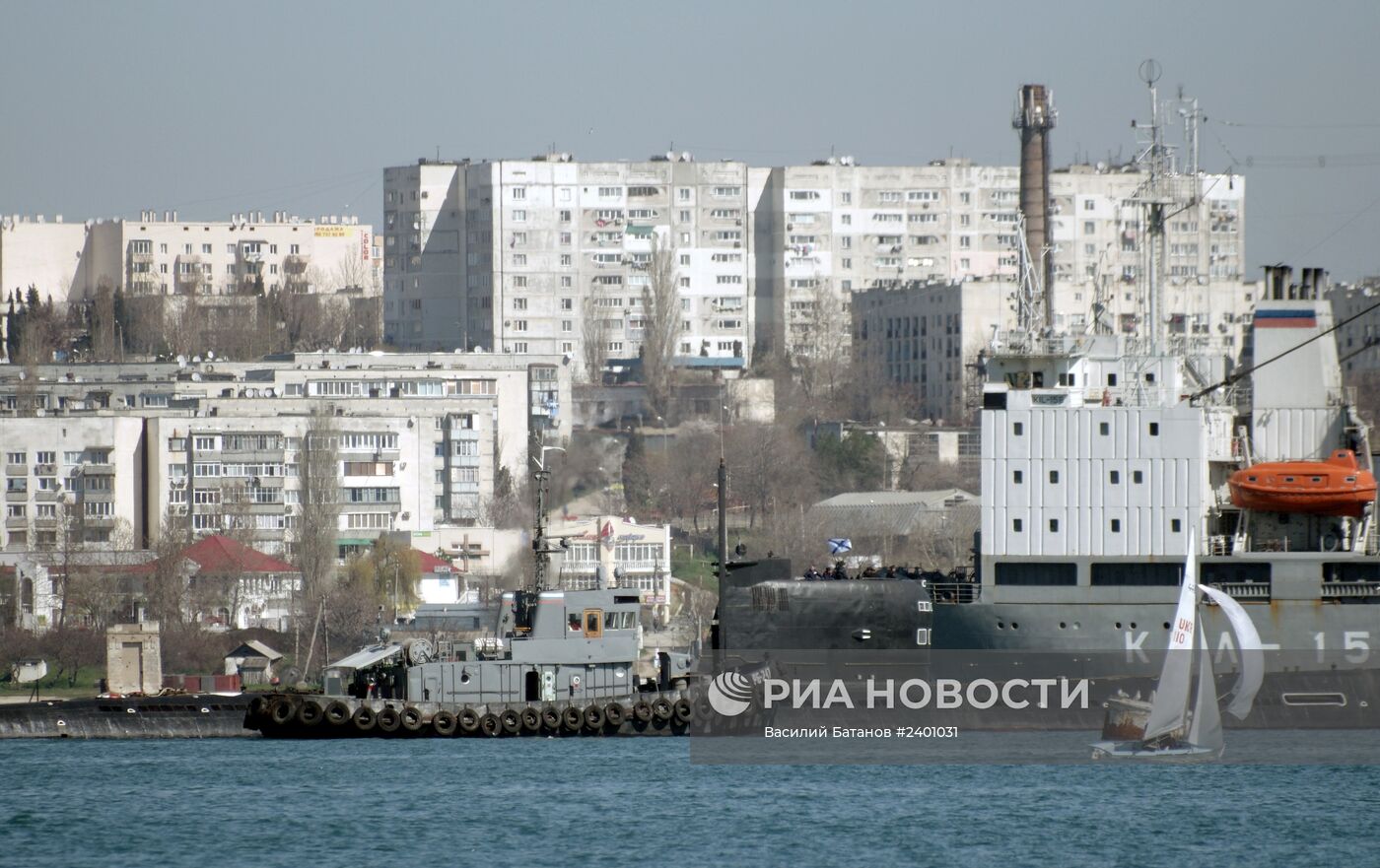 Андреевский флаг поднят на подлодке "Запорожье" ВМС Украины