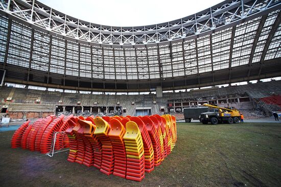 С.Собянин посетил стадион "Лужники", находящийся на реконструкции