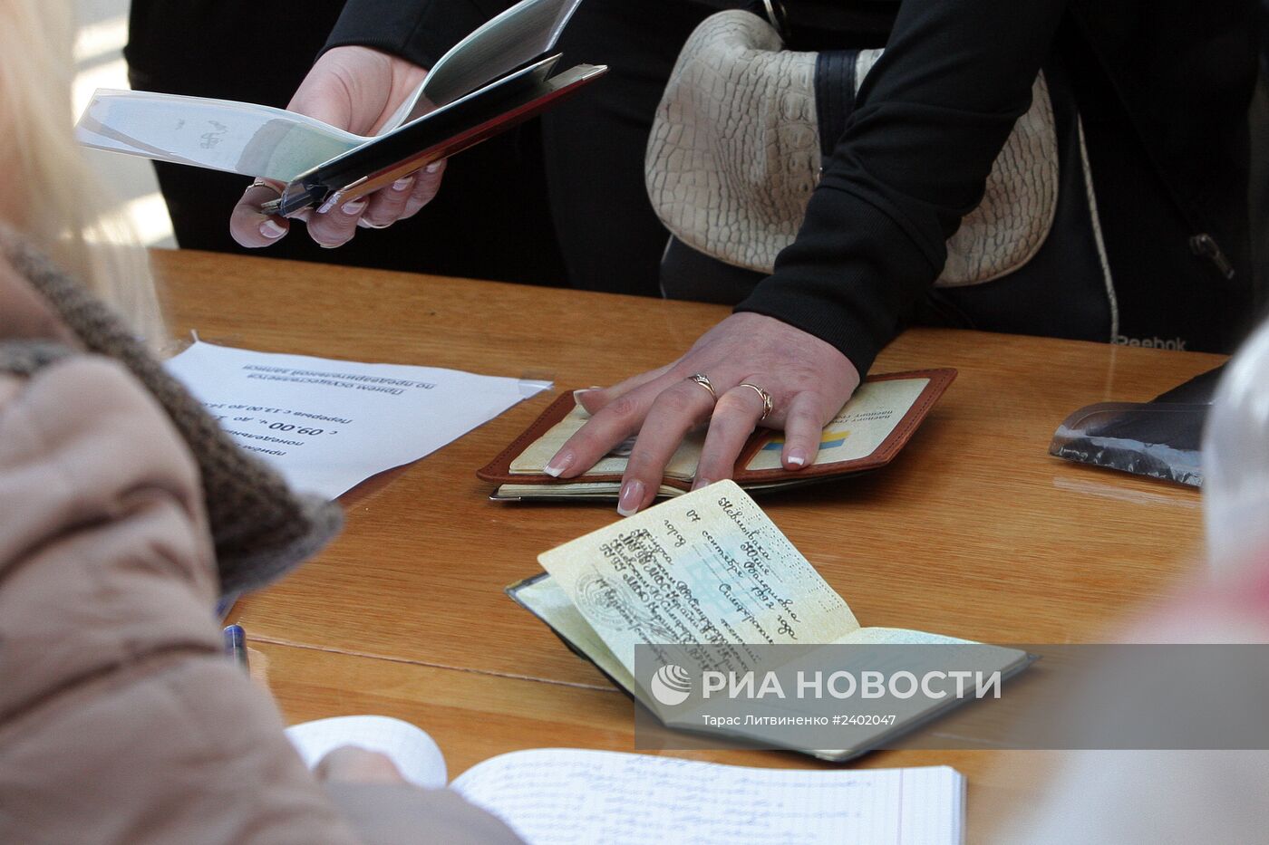 Запись на получение паспорта гражданина РФ в одном паспортных столов Симферополя