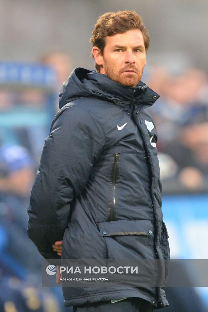 Футбол. РФПЛ. Матч "Зенит" - "Крылья Советов"