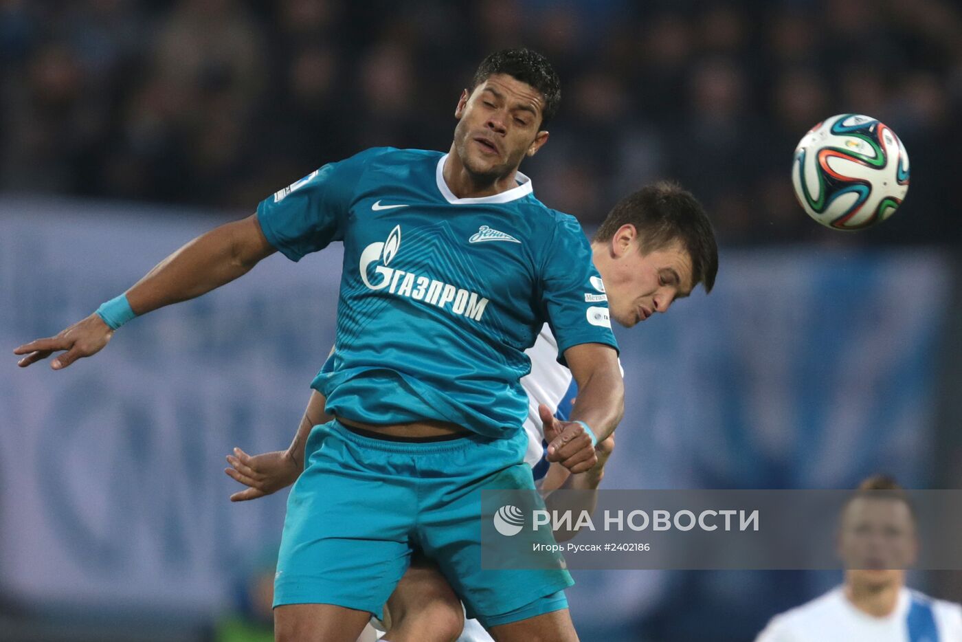 Футбол. РФПЛ. Матч "Зенит" - "Крылья Советов"