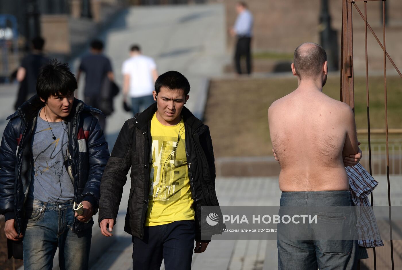 Теплая погода в Москве