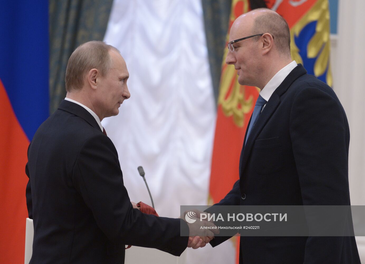 В.Путин вручил государственные награды в Кремле