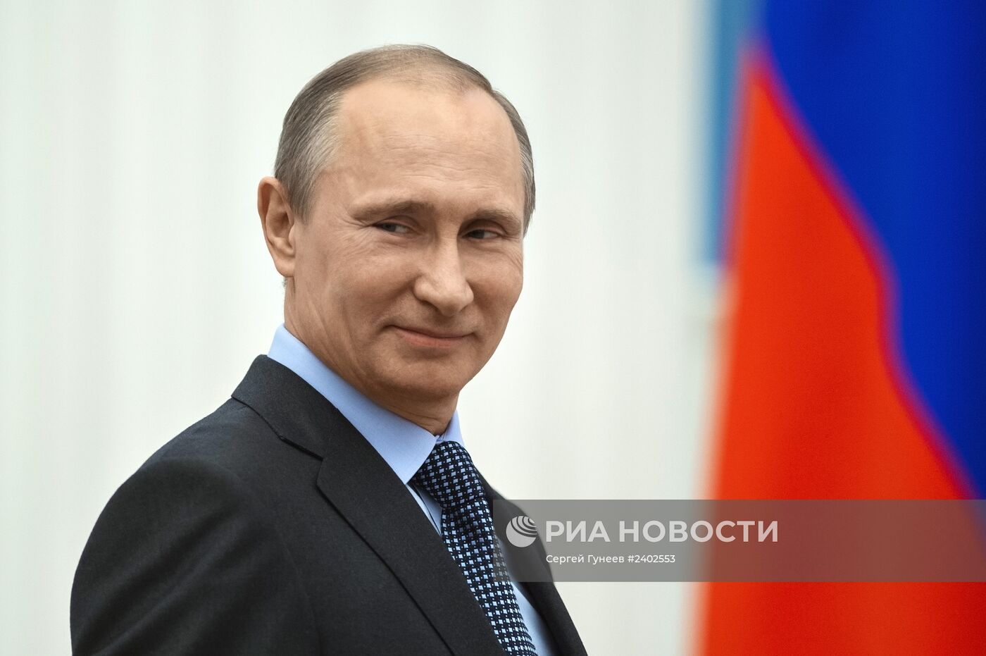 В.Путин вручил в Кремле премии деятелям культуры