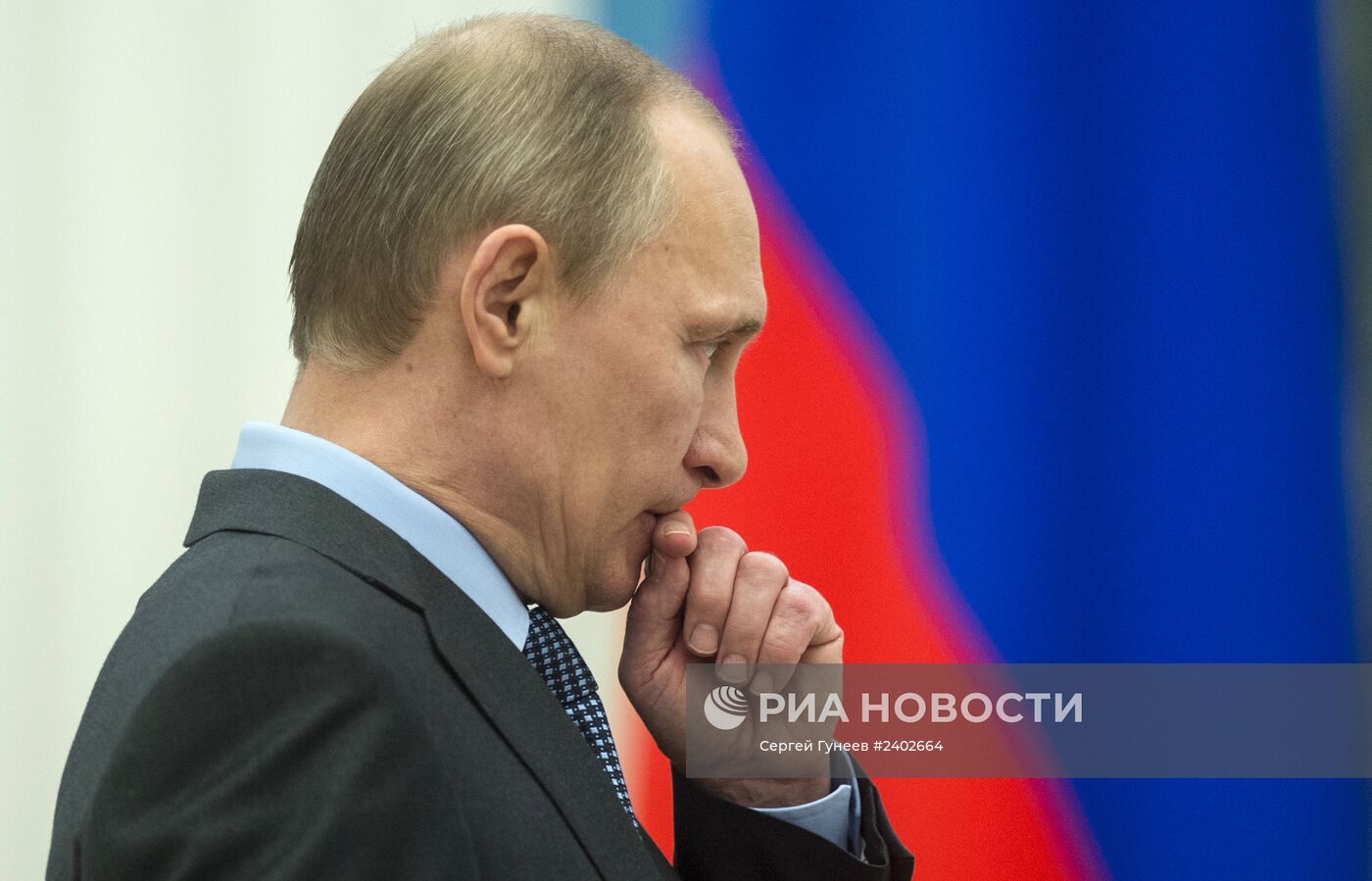 В.Путин вручил в Кремле премии деятелям культуры