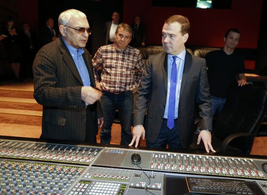 Посещение Д.Медведевым киноконцерна "Мосфильм"