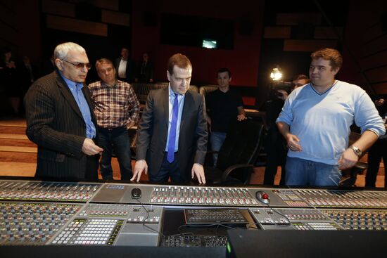 Посещение Д.Медведевым киноконцерна "Мосфильм"