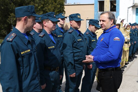 Глава МЧС России Владимир Пучков посетил Крым
