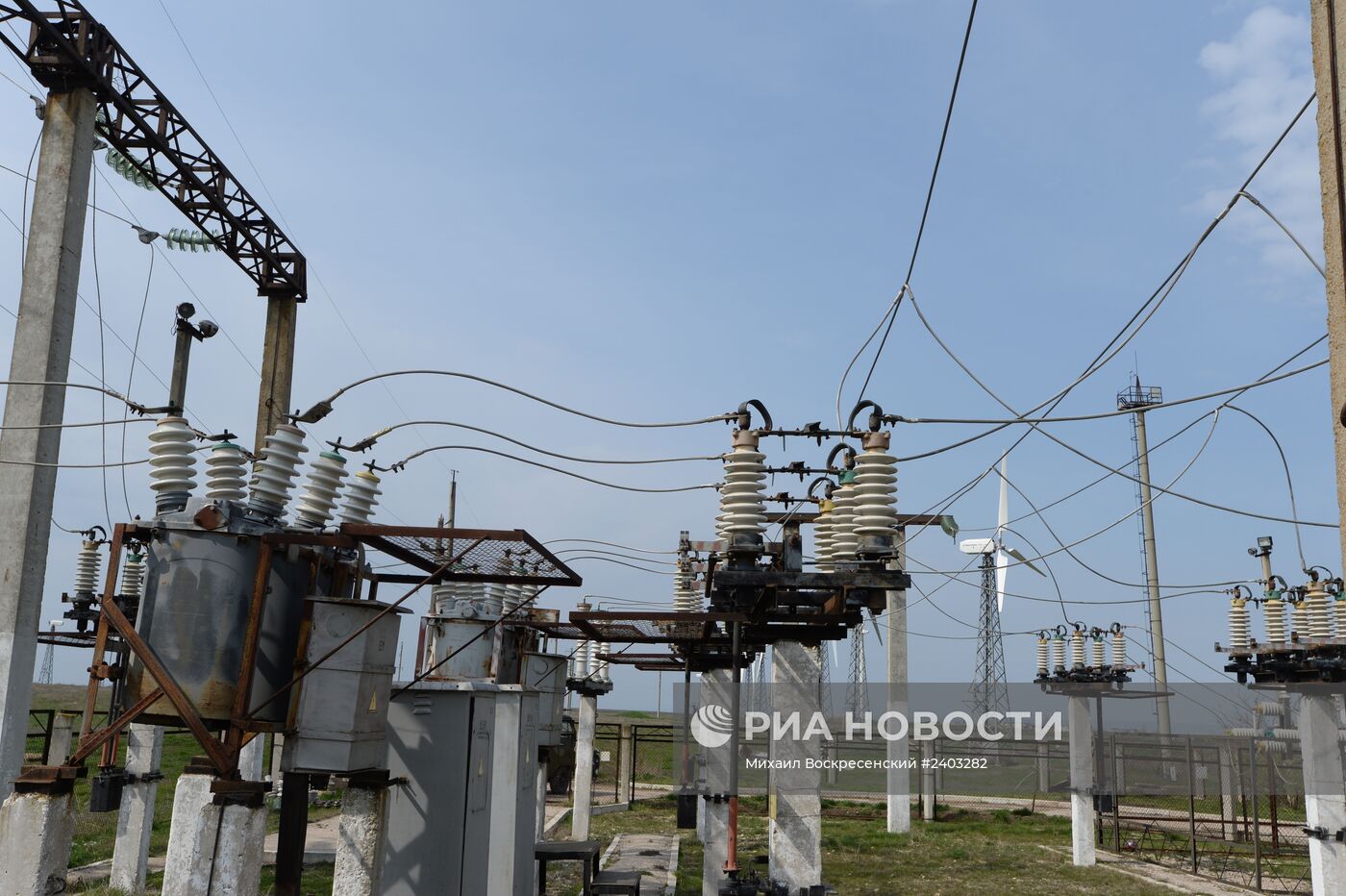 Ветровые электростанции в поселке Мирный