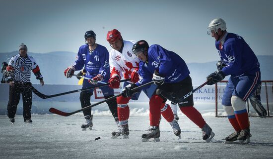Выставочный матч Ночной Хоккейной Лиги на льду озера Байкал
