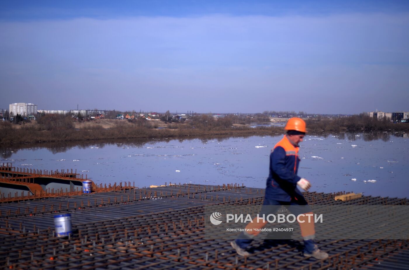 Строительство третьего моста через реку Волхов в Великом Новгороде