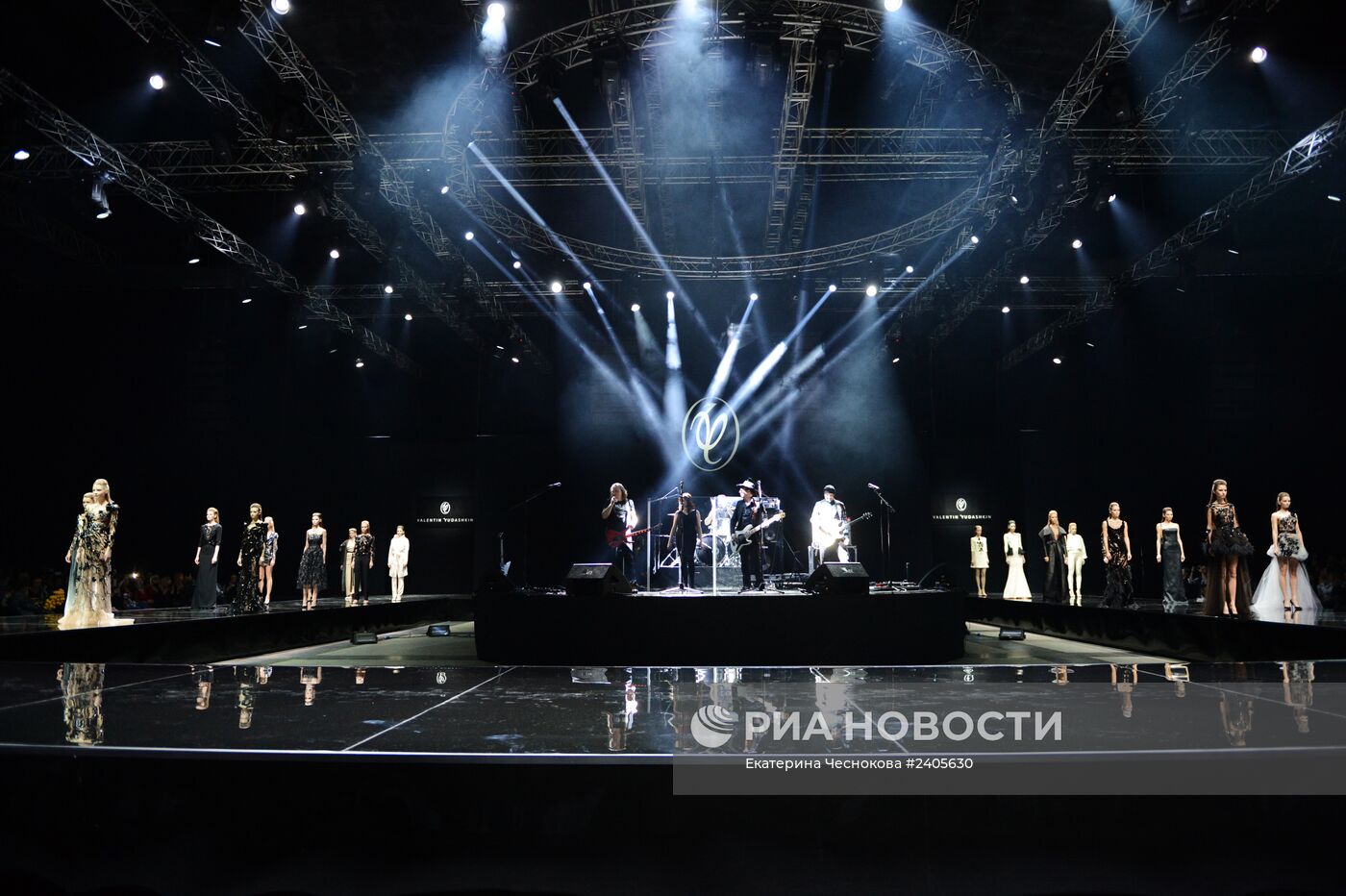 Неделя моды в Гостином дворе. День первый