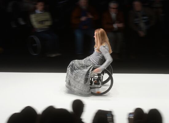 "Мода без границ" в рамках недели моды "Mercedes-Benz Fashion Week Russia"