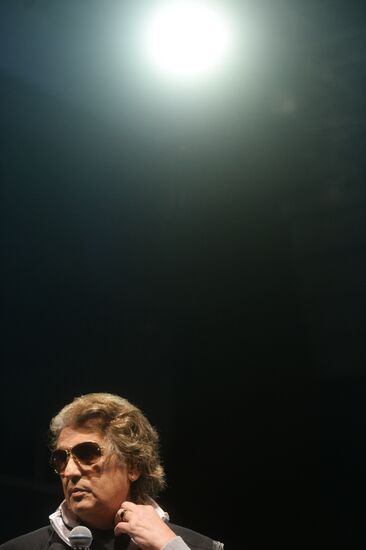 Репетиция юбилейного концерта Тото Кутуньо