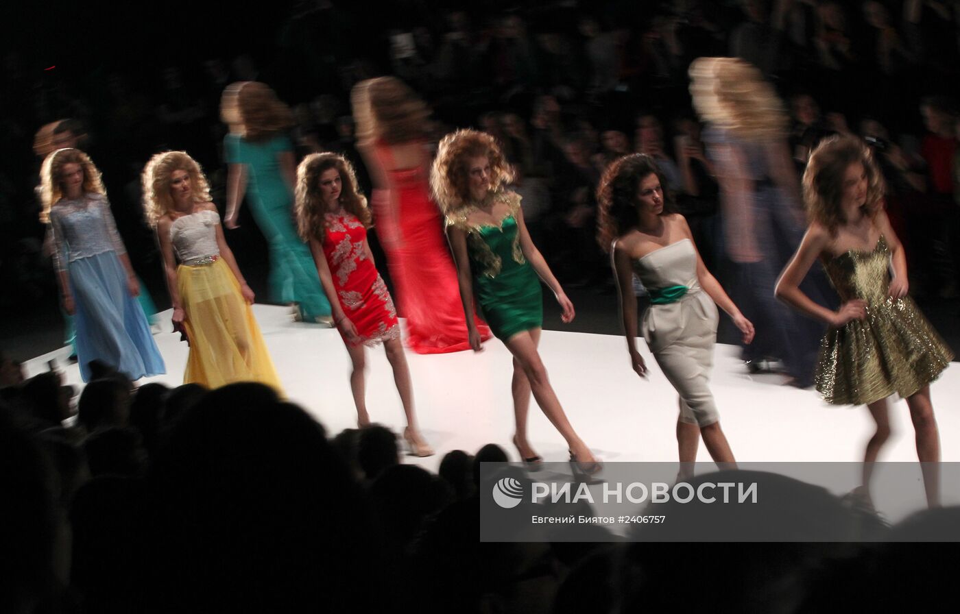 Mercedes-Benz Fashion Week Russia. День школьных коллекций