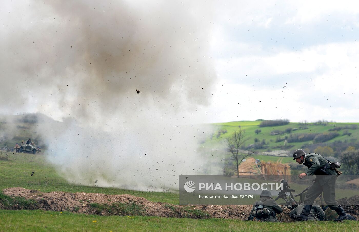 Военно-историческая реконструкция в честь 70-летия освобождения Симферополя
