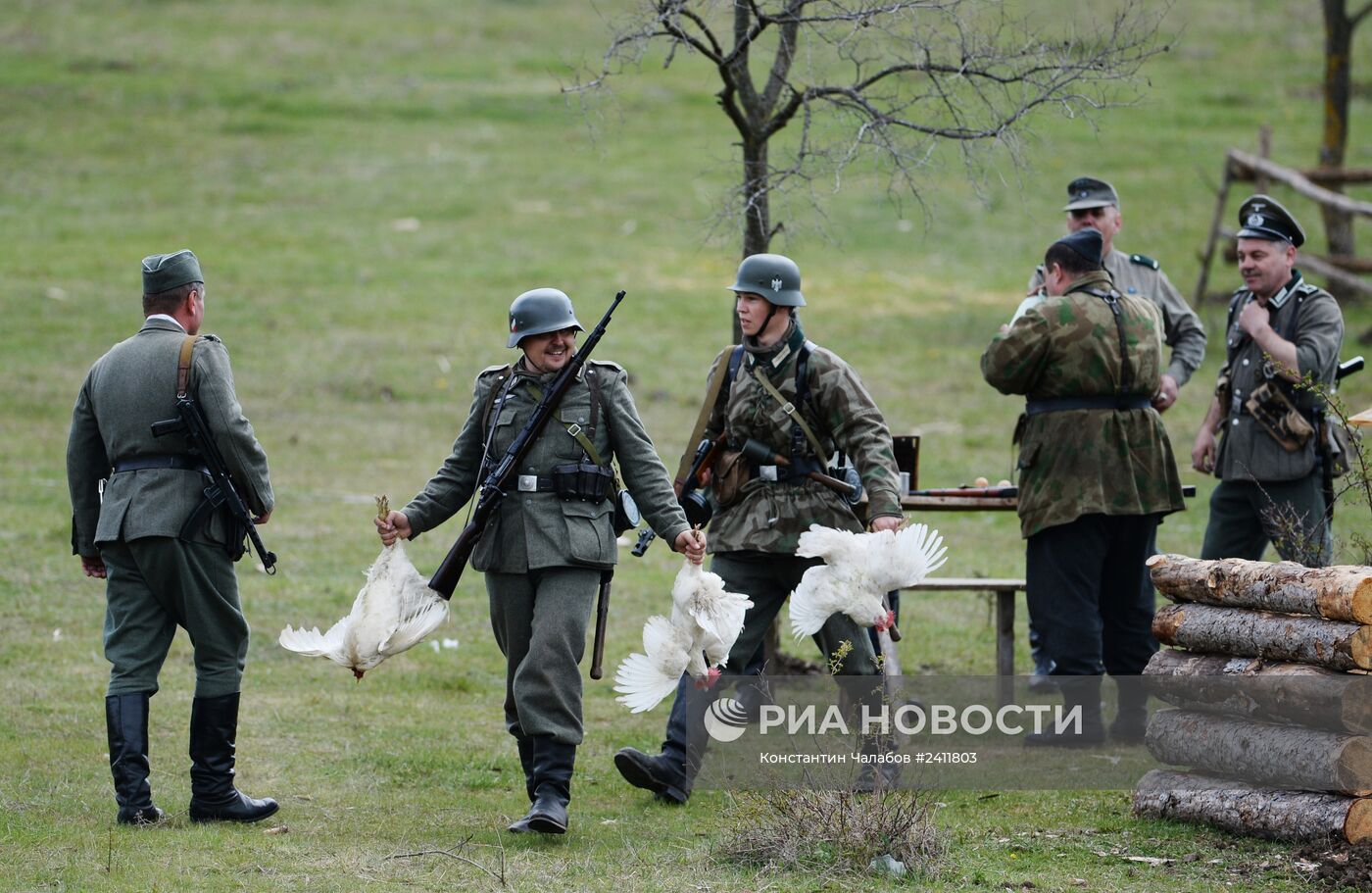 Военно-историческая реконструкция в честь 70-летия освобождения Симферополя