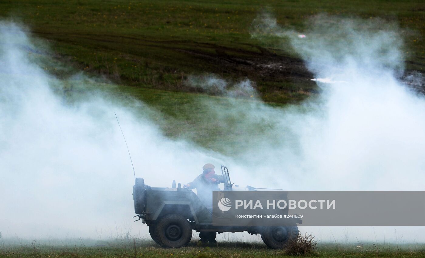 Военно-историческая реконструкция в честь 70-летия освобождения Симферополя