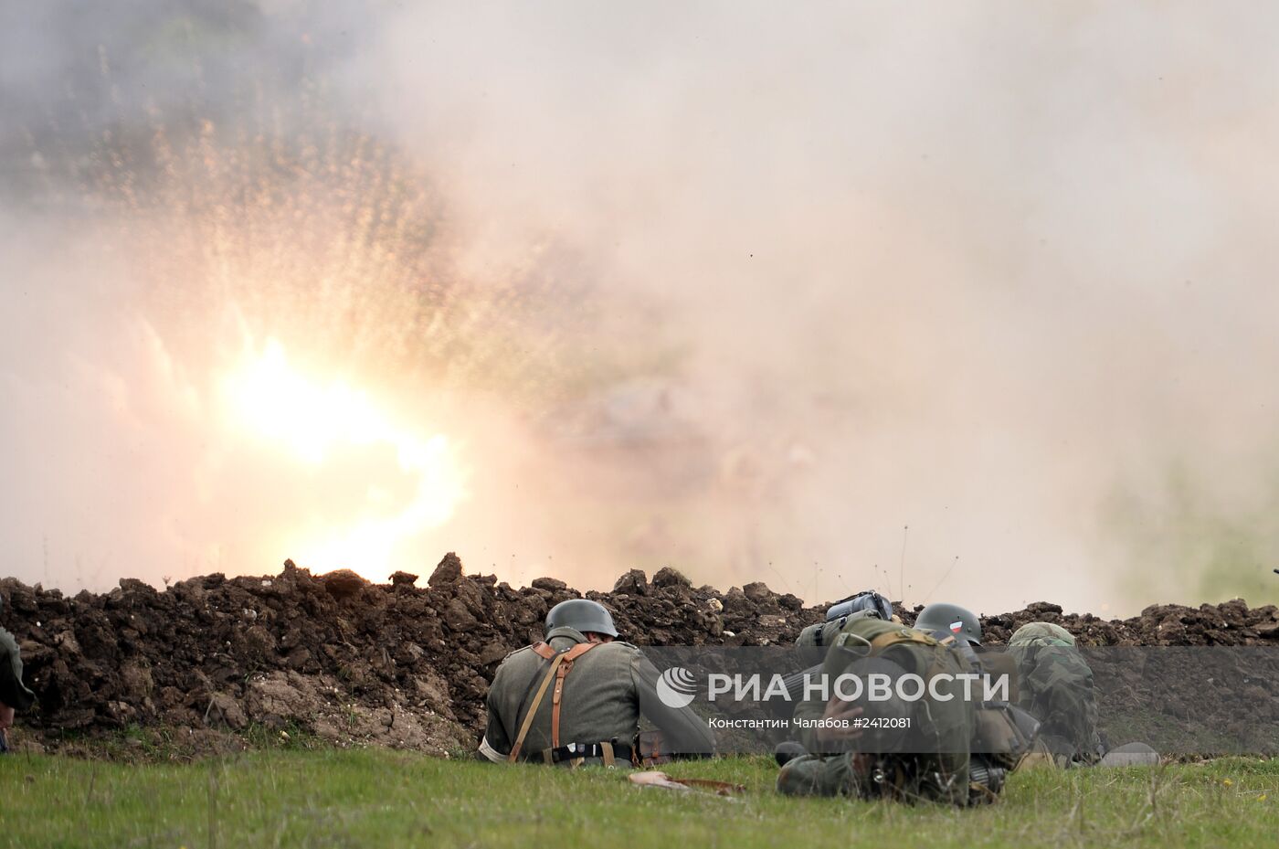 Военно-историческая реконструкция в честь 70-летия освобождения Симферополя