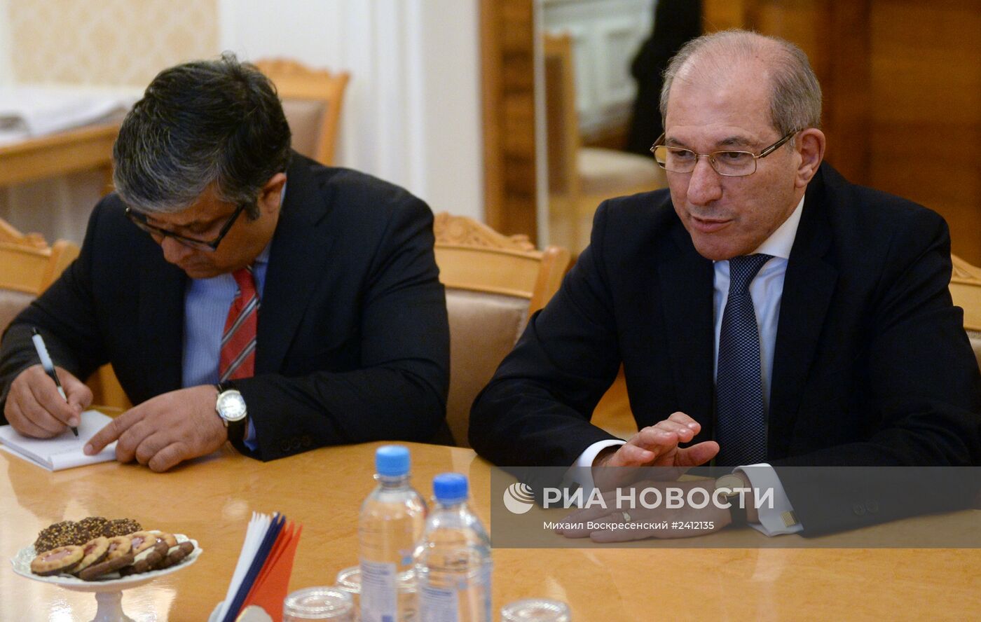Встреча С.Лаврова с главой Организации по запрещению химического оружия А.Узюмджю
