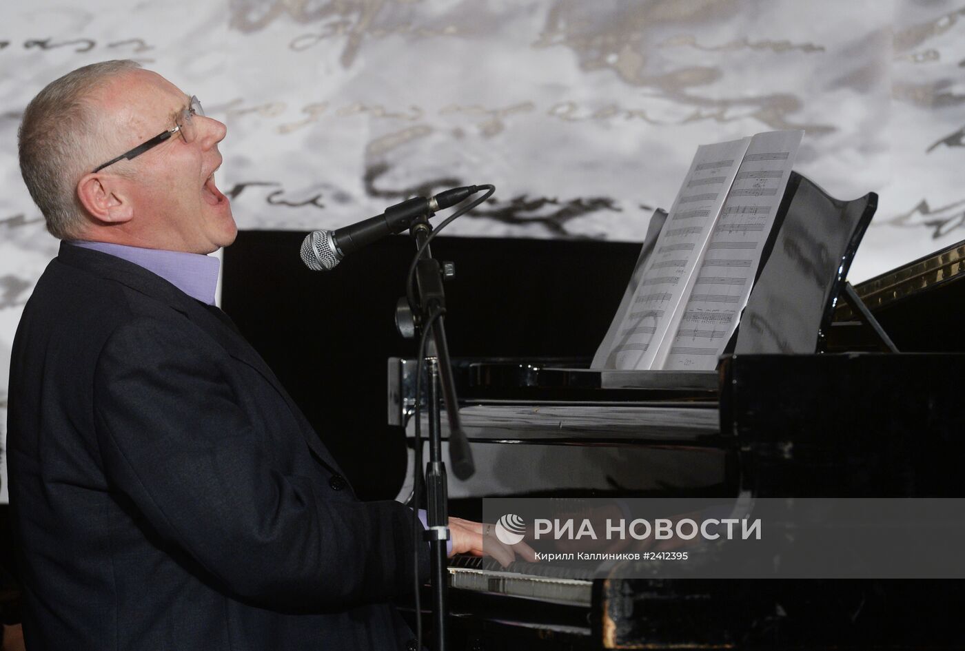 Творческий вечер сценариста и актера Сергея Плотова