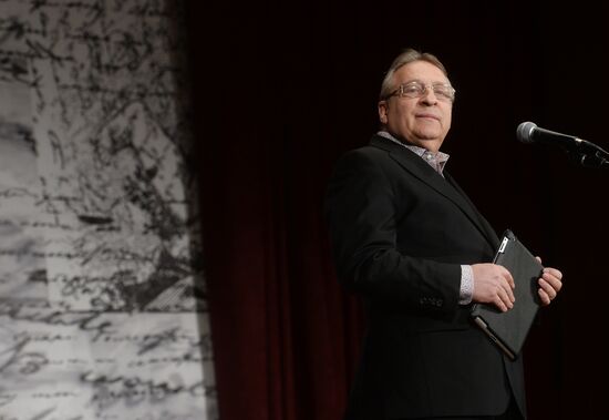 Творческий вечер сценариста и актера Сергея Плотова