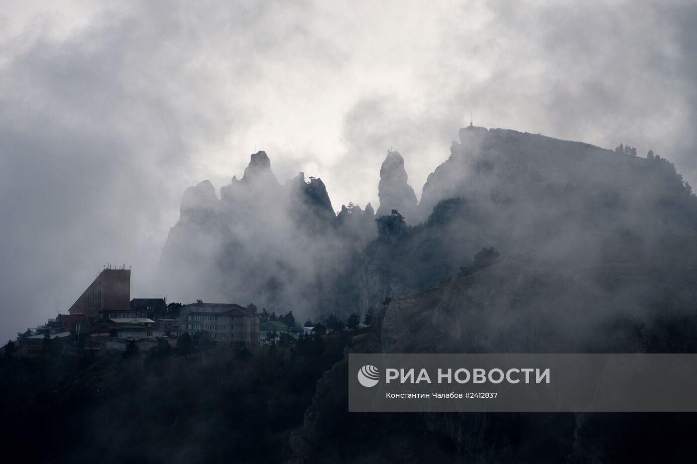 Вечерние виды Ялты