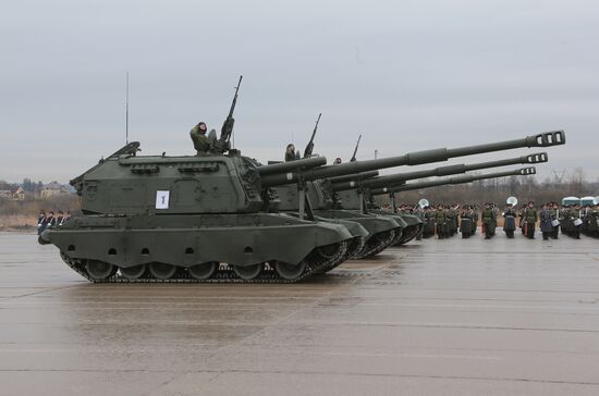 Репетиция парада Победы в подмосковном Алабине