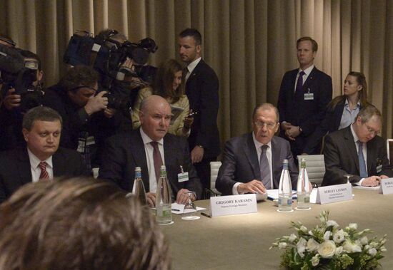 Встреча С.Лаврова и Д.Керри в Женеве