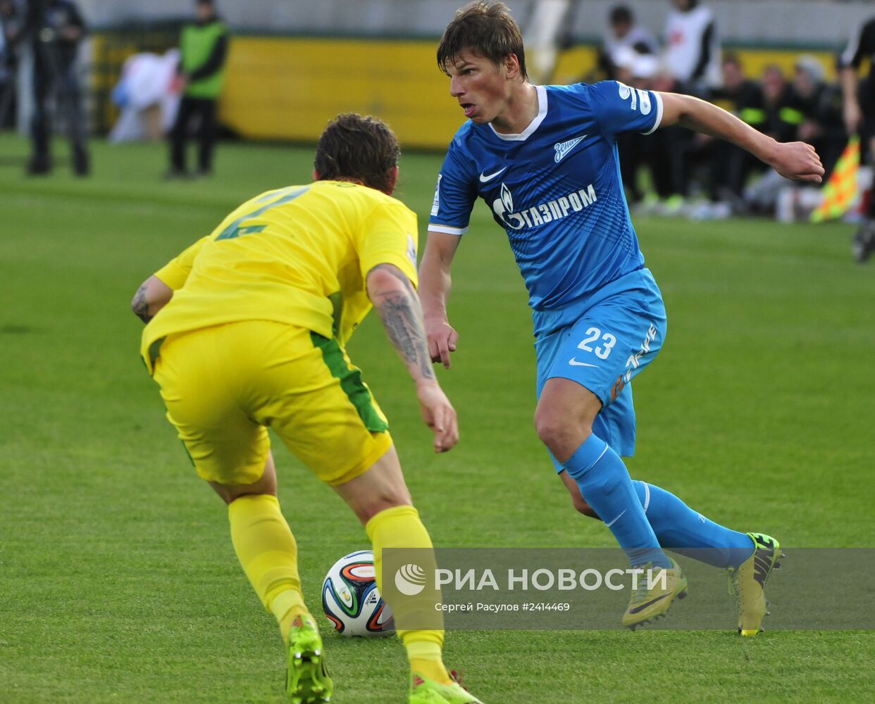 Футбол. РФПЛ. Матч "Анжи" - "Зенит"