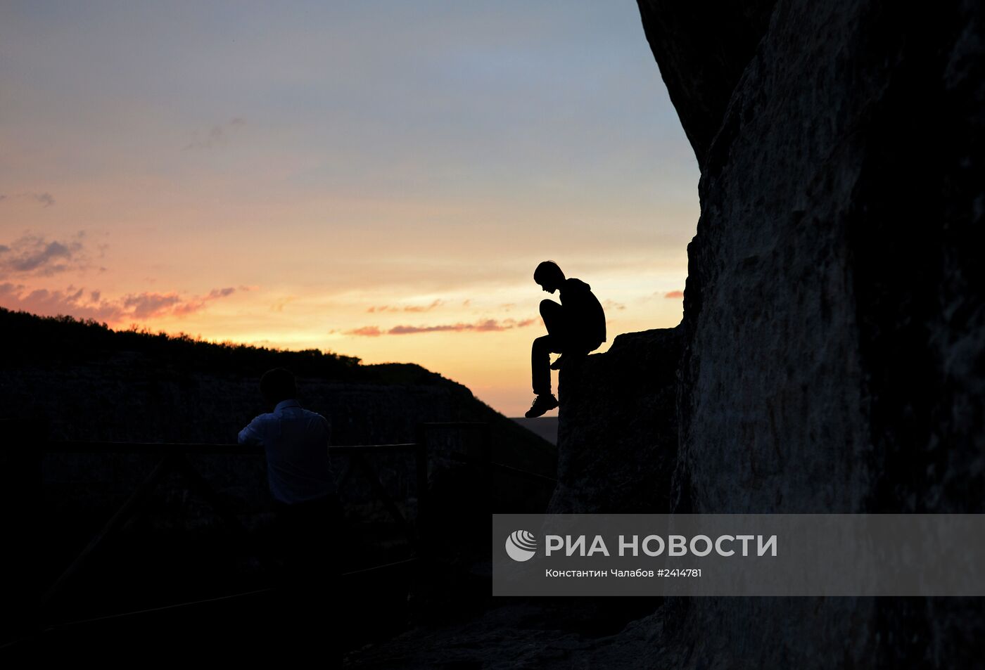 Празднование Пасхи в скальном монастыре Феодора Стратилата в Крыму
