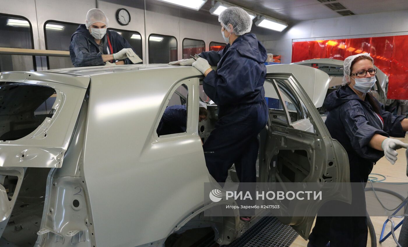 Выпуск автомобилей на предприятии "Автотор" в Калининградской области
