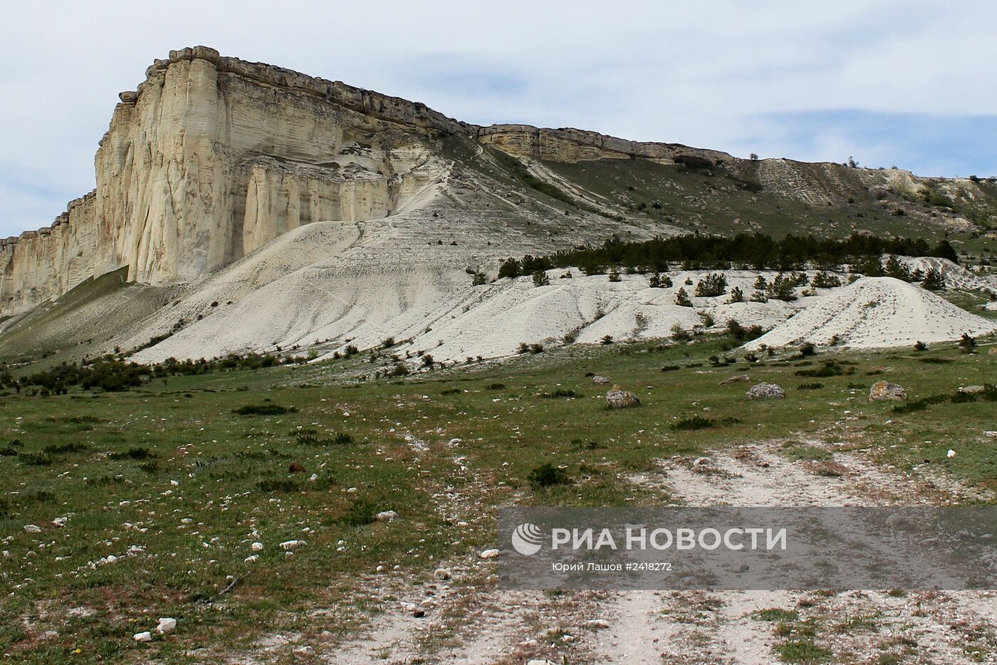 Белая скала в Белогорском районе Крыма