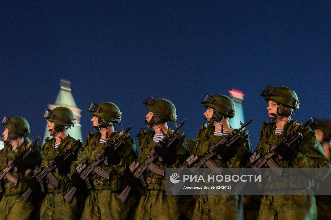 Репетиция военного парада на Красной площади в Москве