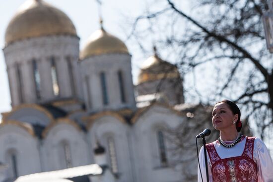 Первомайские шествия в регионах России