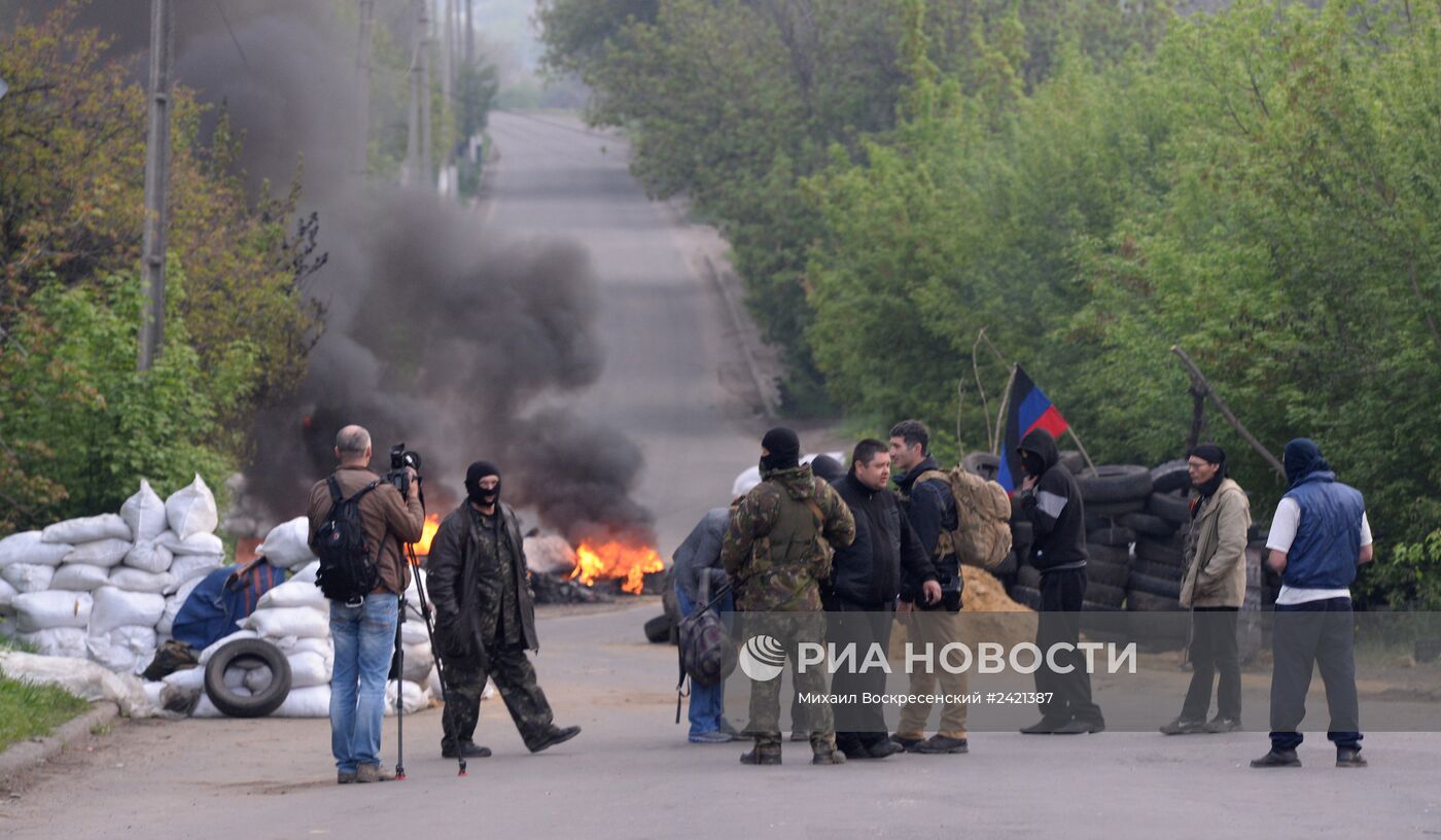 Украинские военнные начали штурм города Славянска