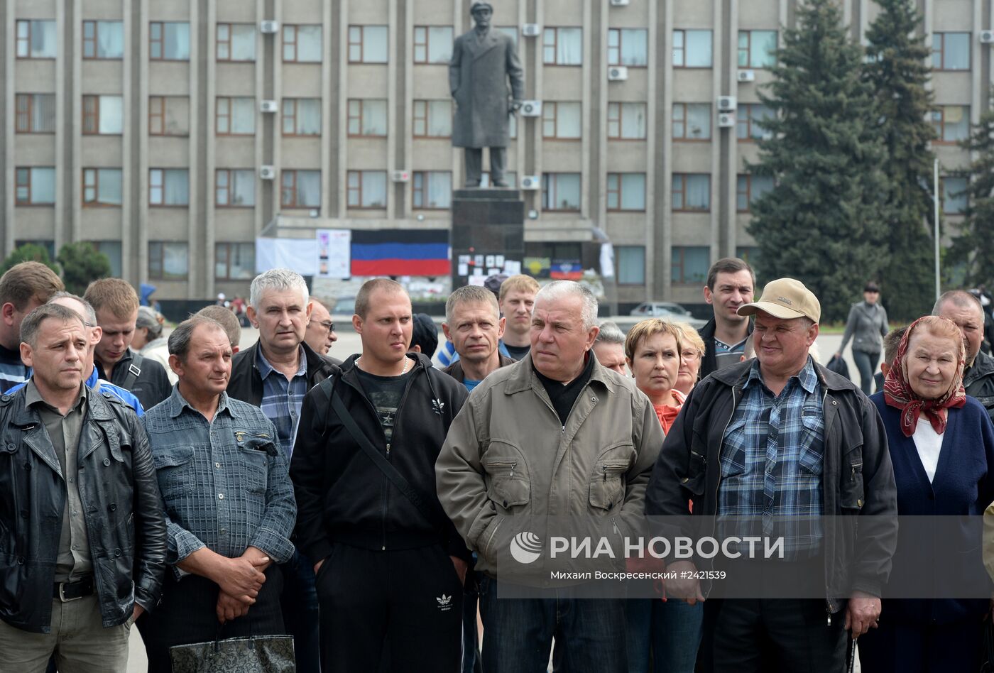 Украинские военные начали штурм города Славянска