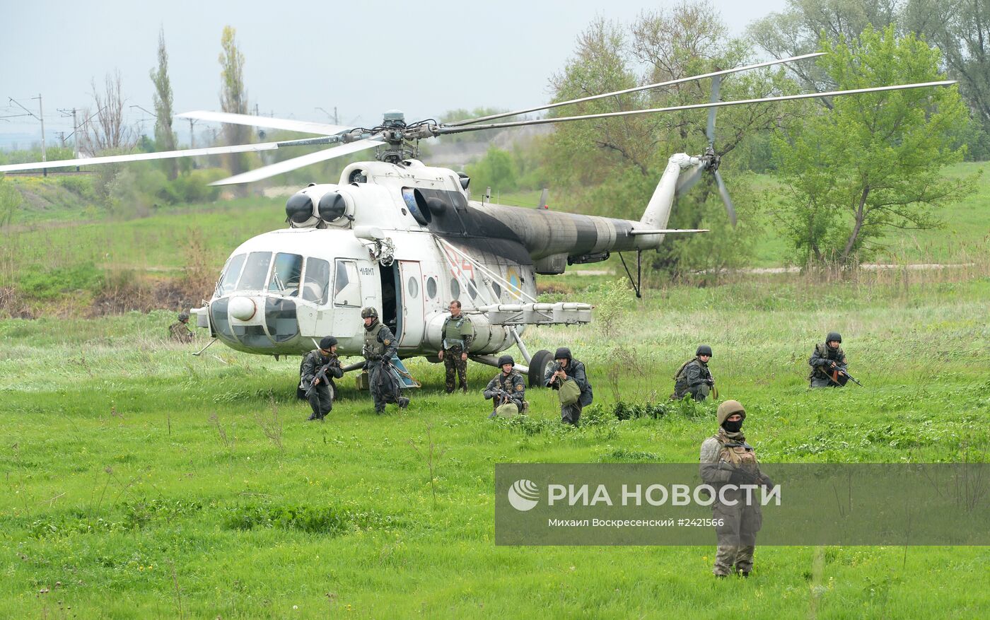 Украинские военные начали штурм города Славянска