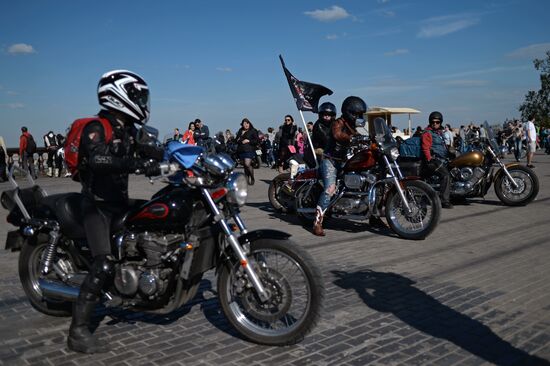 Международный день мотоциклистки