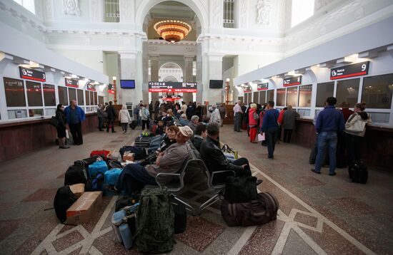 Открытие восстановленного после теракта железнодорожного вокзала в Волгограде