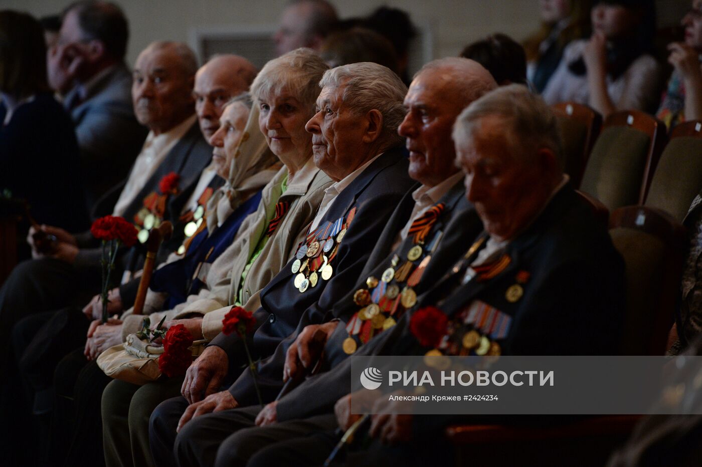 Встреча ветеранов накануне Дня Победы в Новосибирской области