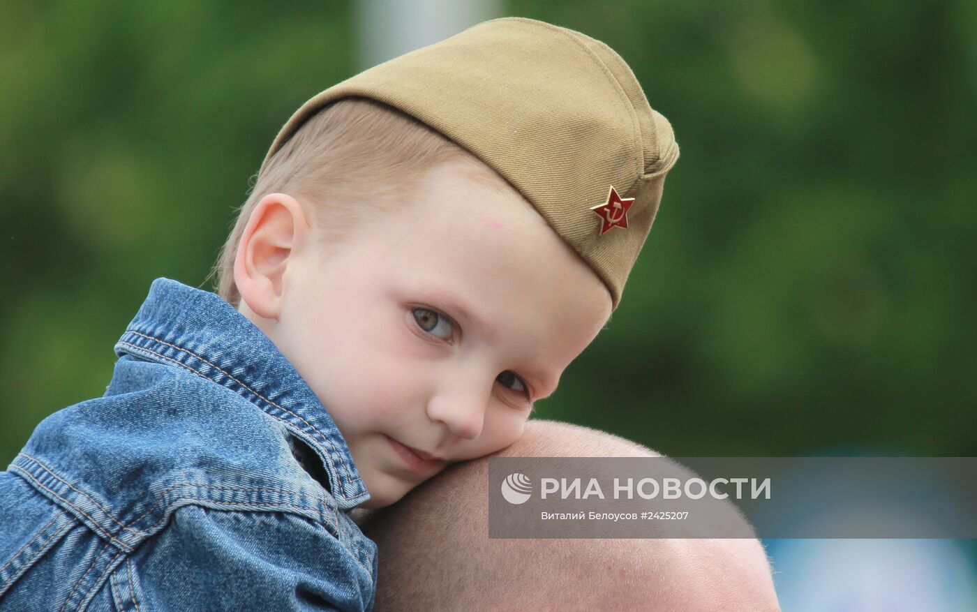 Праздничные мероприятия, посвященные 9 мая в Луганске