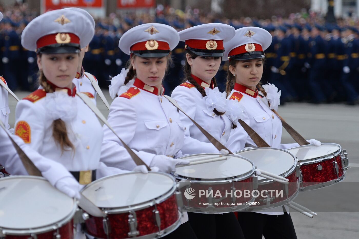 Парад Победы в регионах России