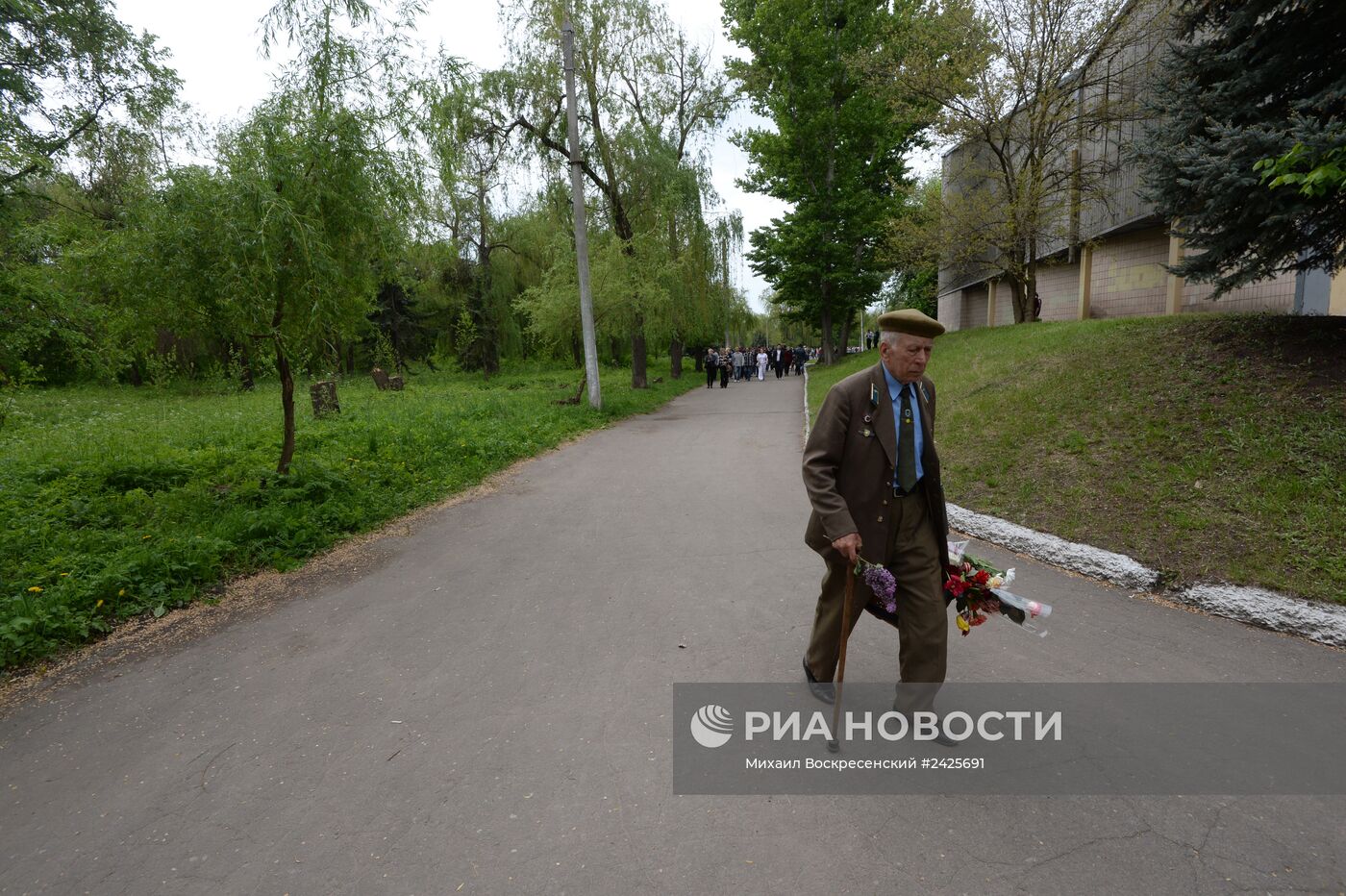 Празднование 9 мая в Славянске