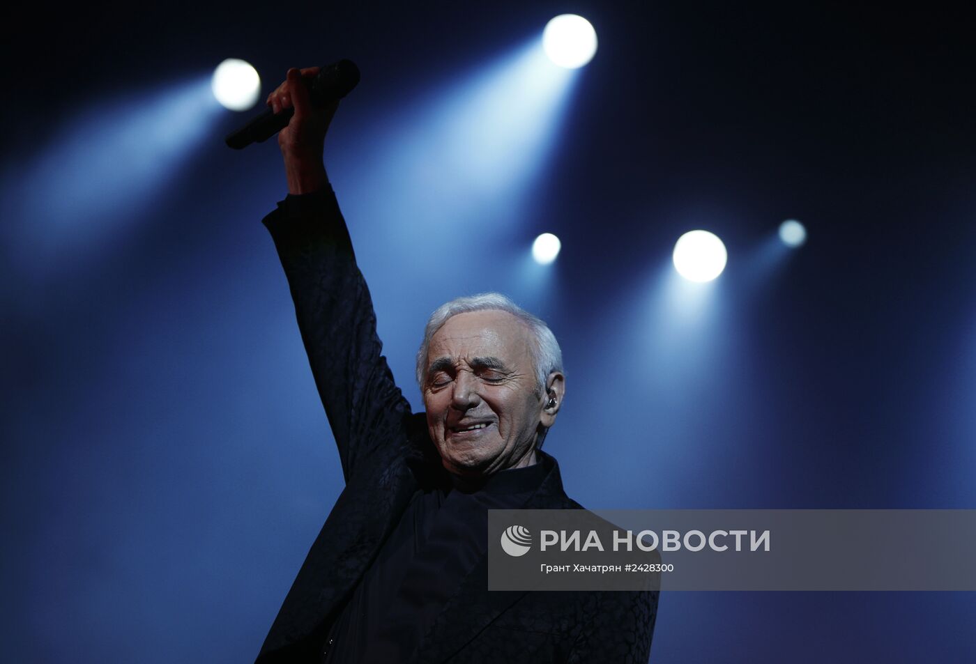 Концерт Шарля Азнавура в Ереване