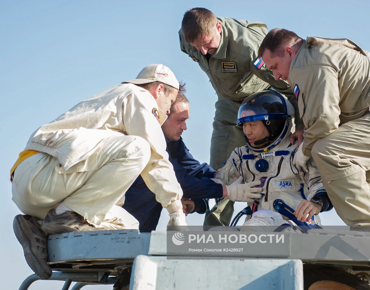 Экипаж 38/39-й длительной экспедиции на МКС вернулся на Землю