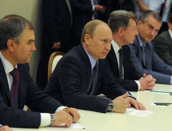В.Путин встретился с представителями крымских татар