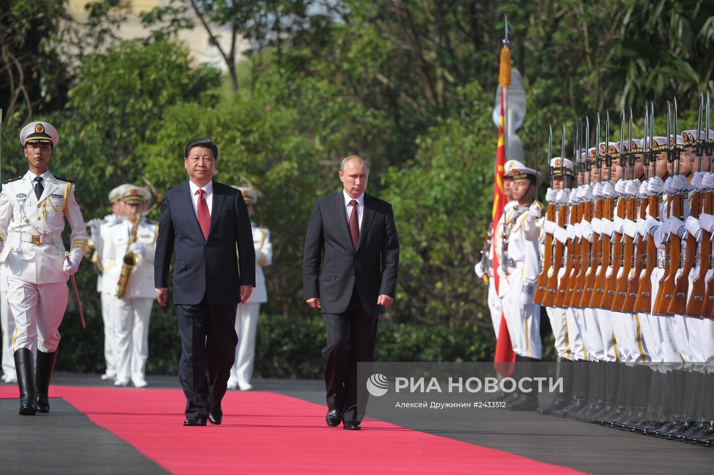 Официальный визит В.Путина в Китайскую Народную Республику