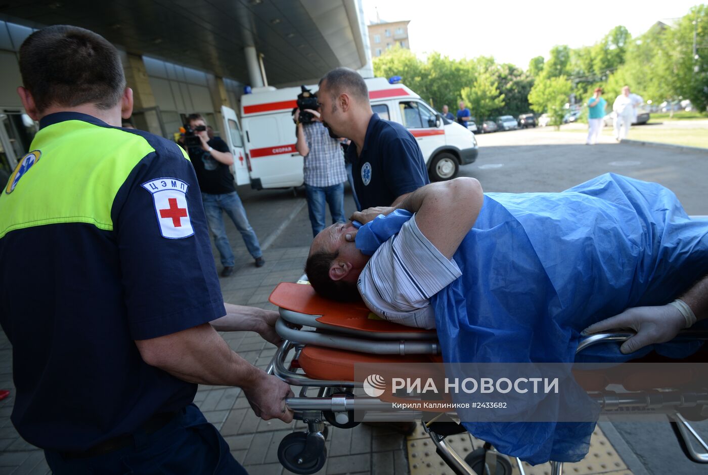 Пострадавшие при столкновении поездов в Подмосковье доставлены в Москву