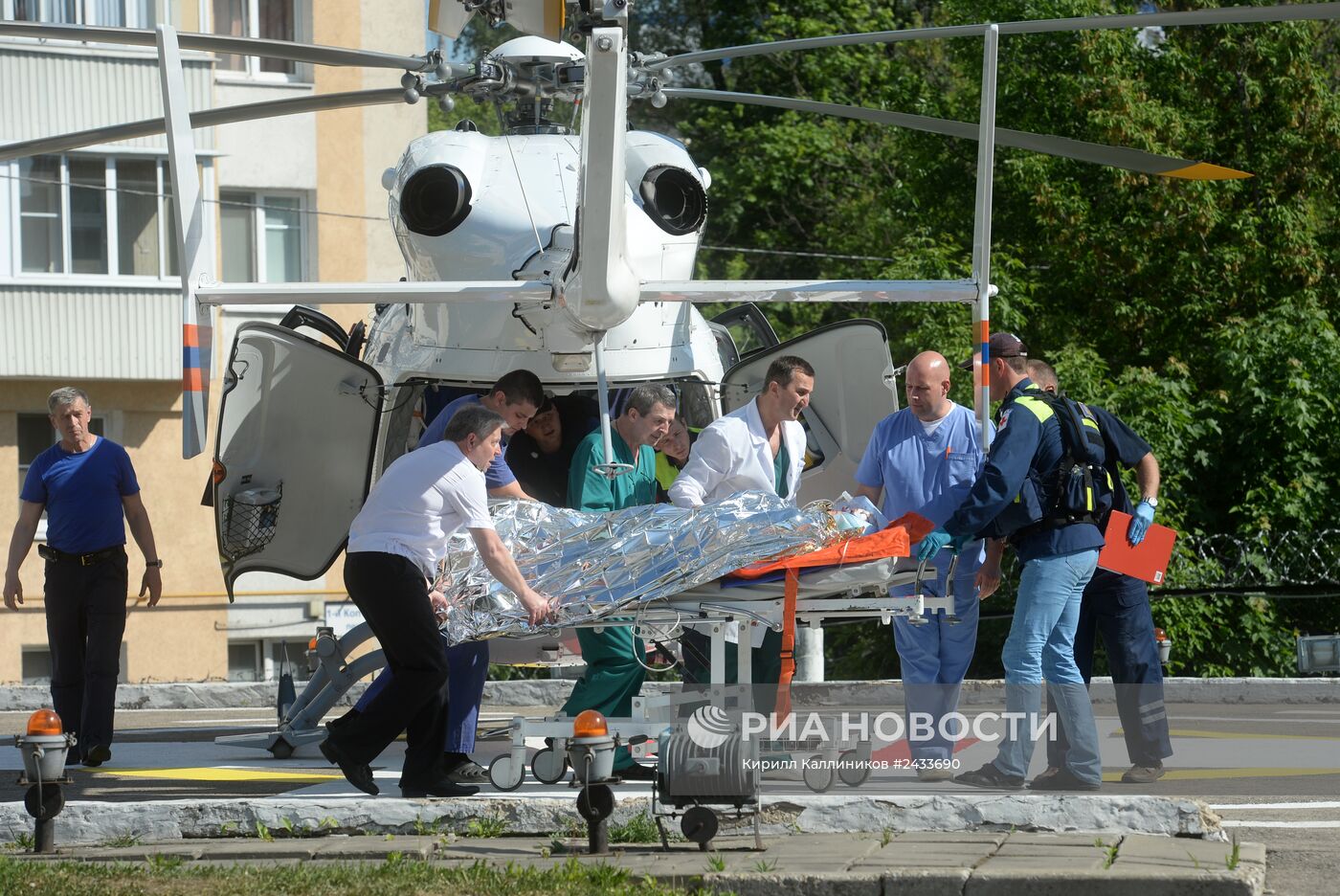Пострадавшие при столкновении поездов в Подмосковье доставлены в Москву